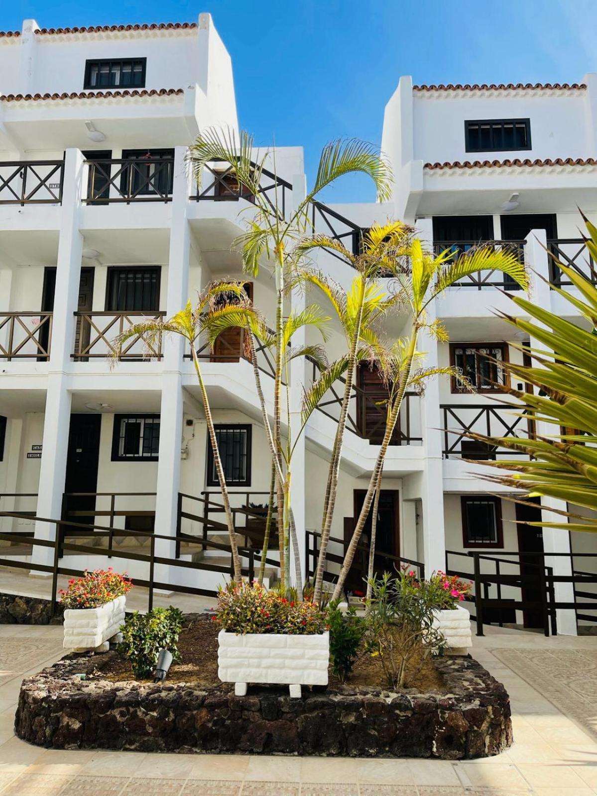 Duplex Michelle Parque Santiago I En Playa De Las Americas Exterior photo